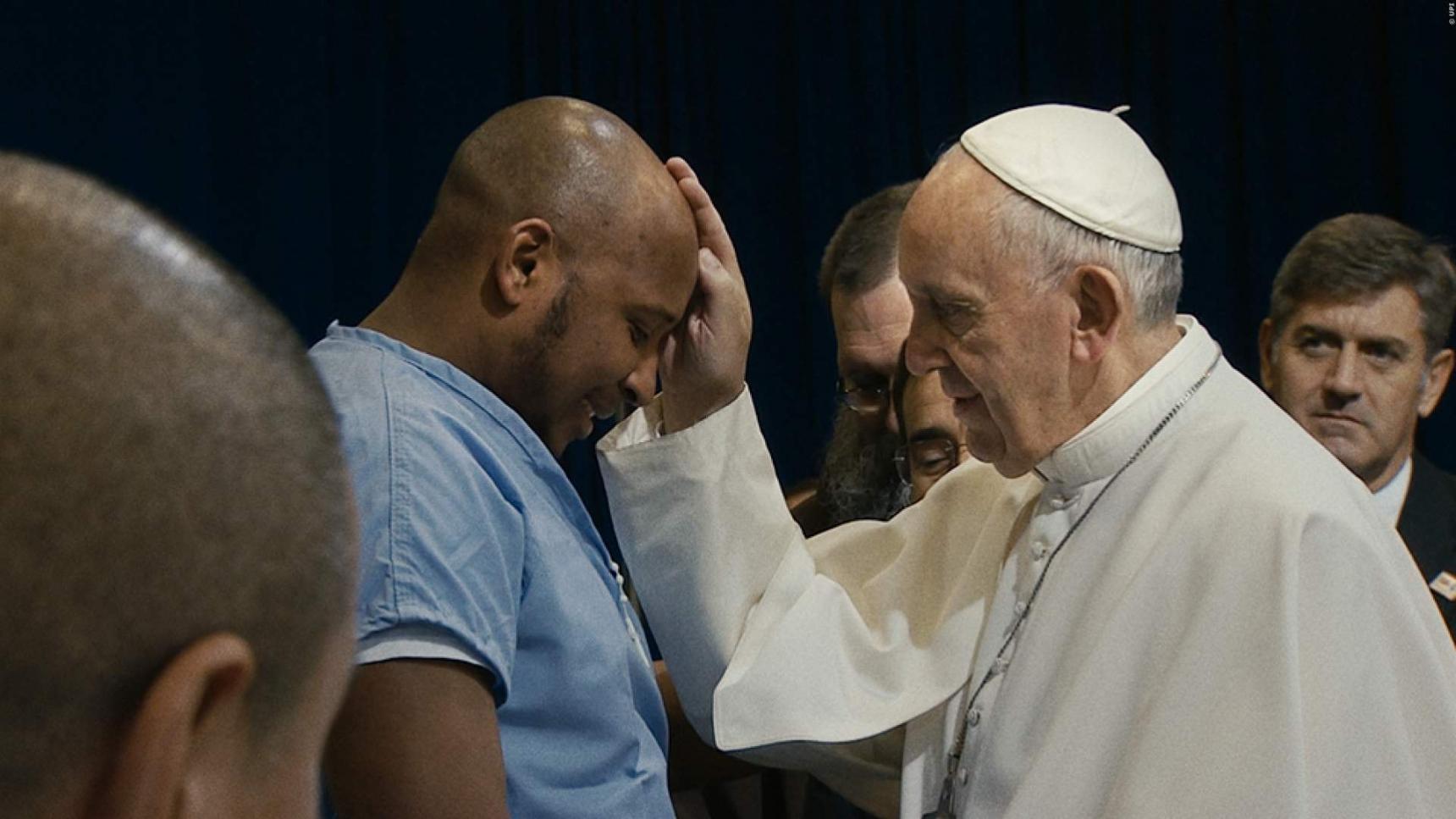 Fondo de pantalla de la película El Papa Francisco. Un hombre de palabra en PELISPEDIA gratis