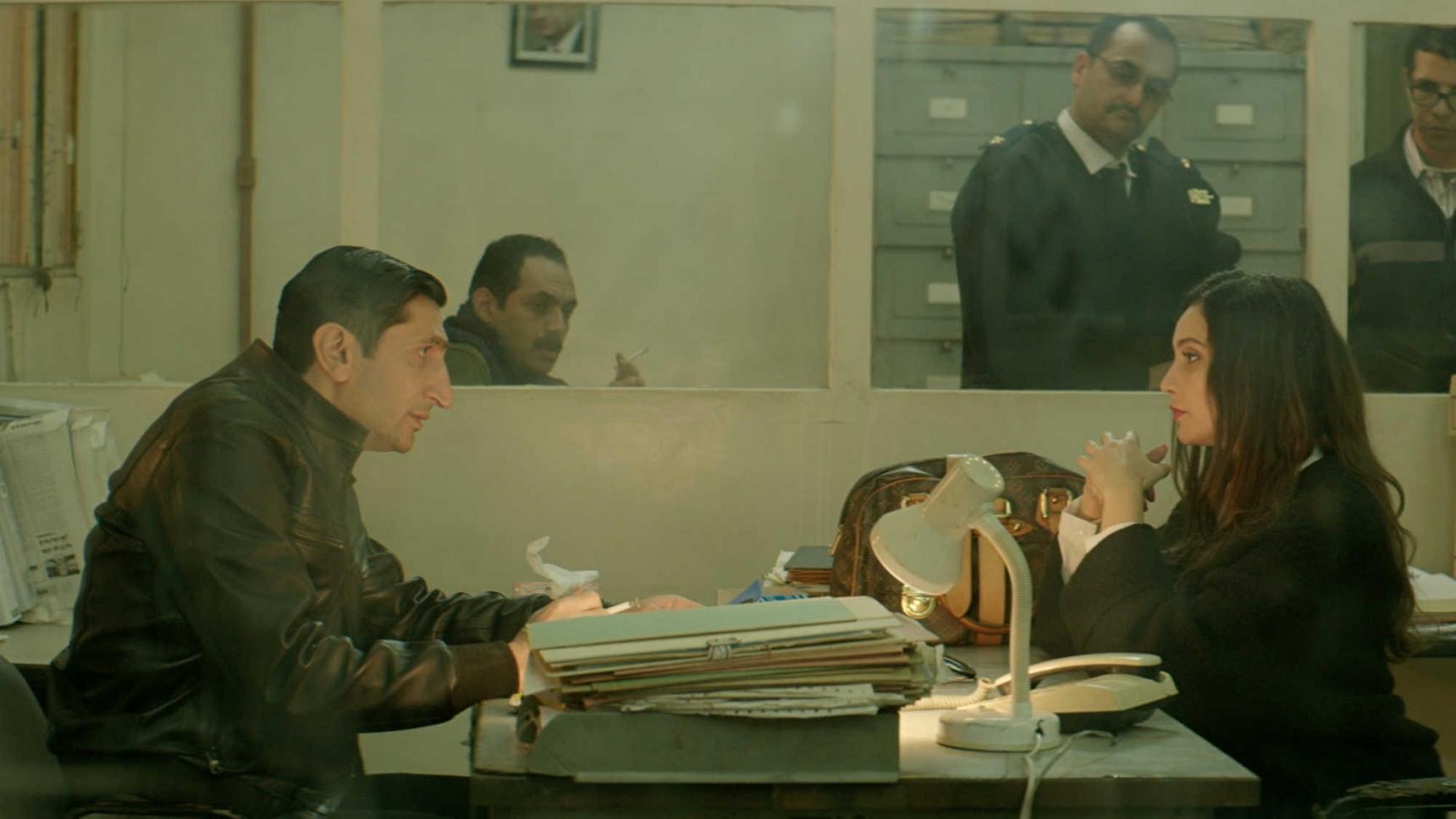 Fondo de pantalla de la película El Cairo confidencial en PELISPEDIA gratis
