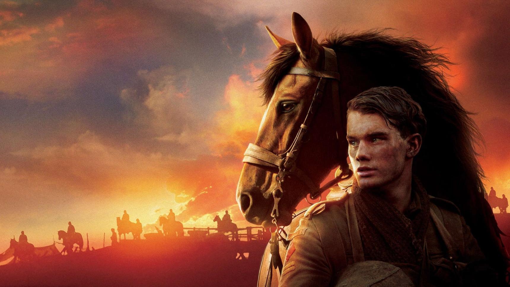 Fondo de pantalla de la película War Horse (Caballo de batalla) en PELISPEDIA gratis